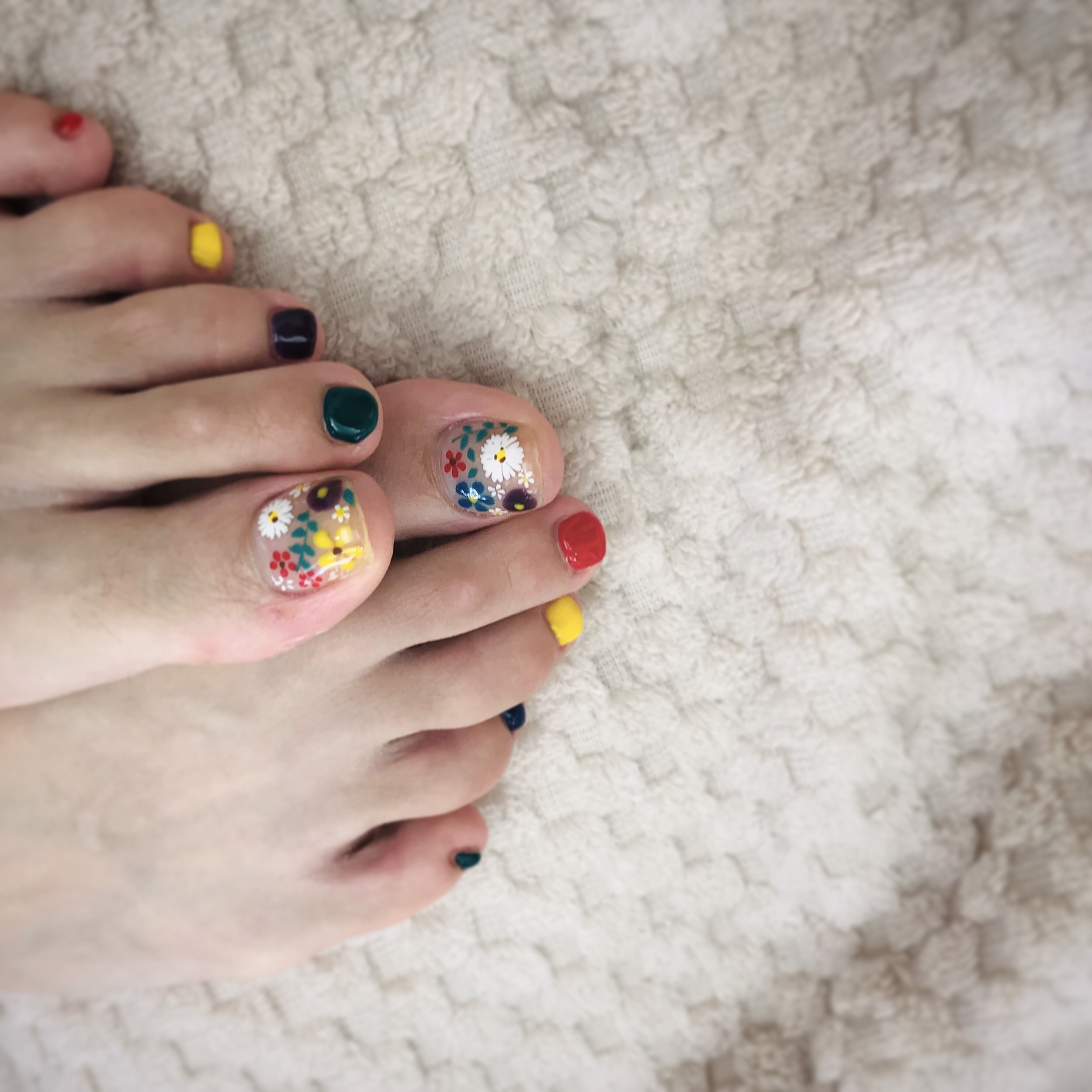 夏のオススメ フットネイル チコナーサリー 保育園 ネイルサロン